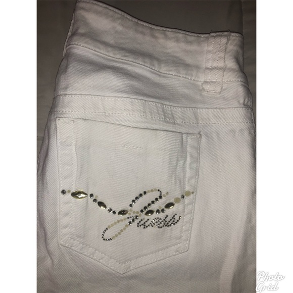 Guess, white jeans boot cut - Picture 2 of 3